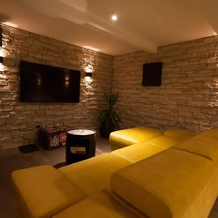 Danica Apartment