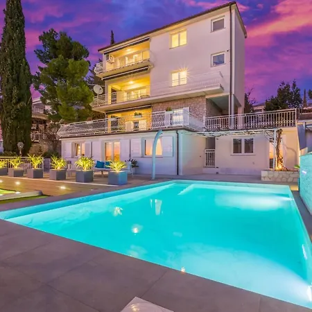 Apartament Danica