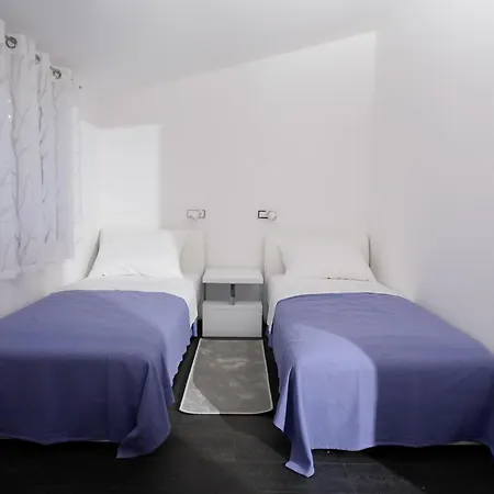 Danica Apartament *